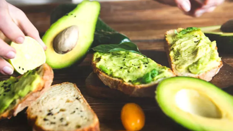 14 Amazing Benefits of Including Avocados in Your Recipes