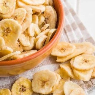 8 Genius Kitchen Hacks to Keep Your Bananas Fresh and Perfect