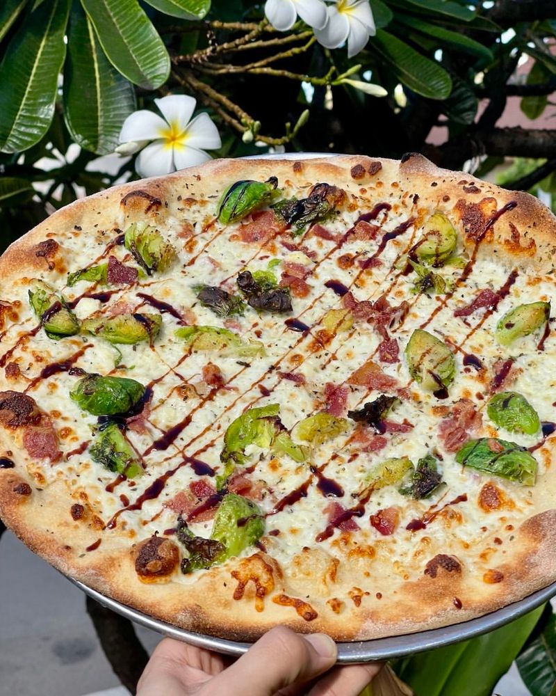 Hawaii: J Dolan's
