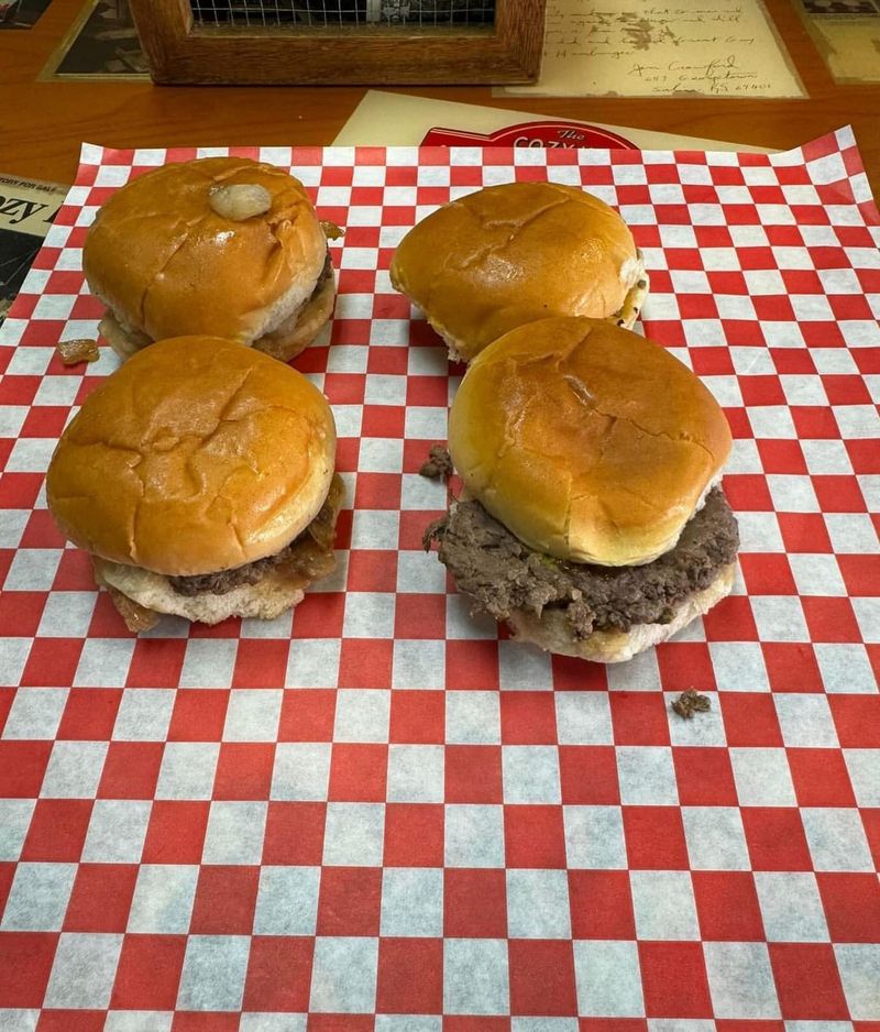 The Cozy Inn – Salina, Kansas