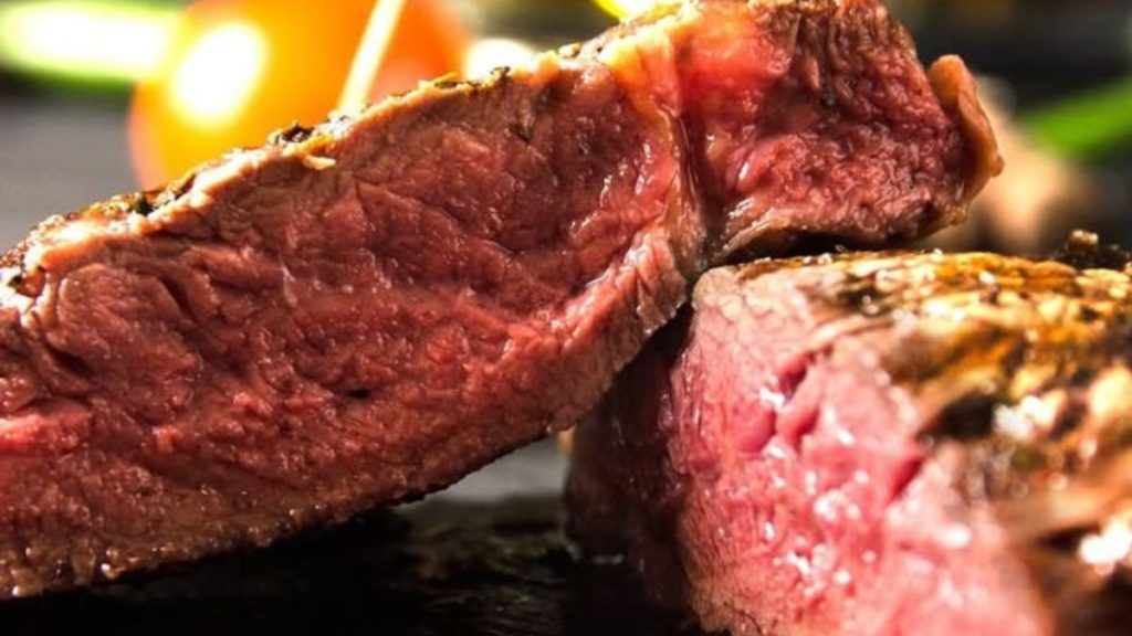12 Steak-Ordering Mistakes That Will Make Chefs Secretly Judge You