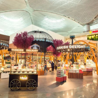 25 Airports Where the Food Is So Good, You’ll Wish You Had More Time