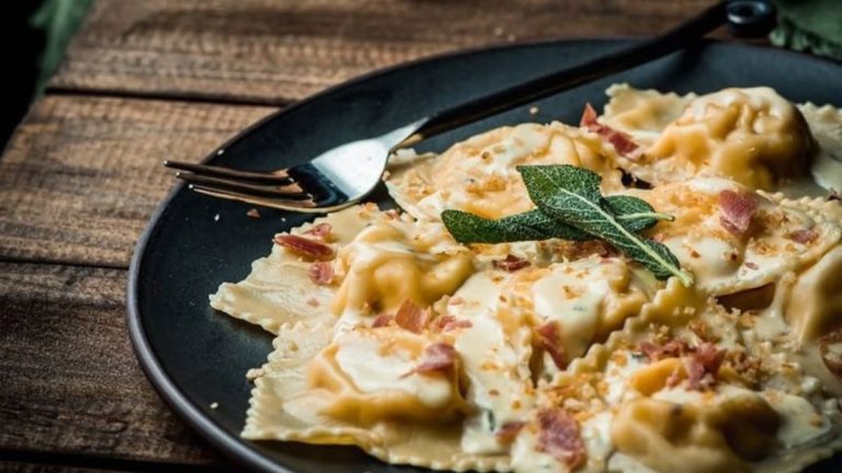 90 Quick and Easy Weeknight Dinners When You’re Too Tired to Cook