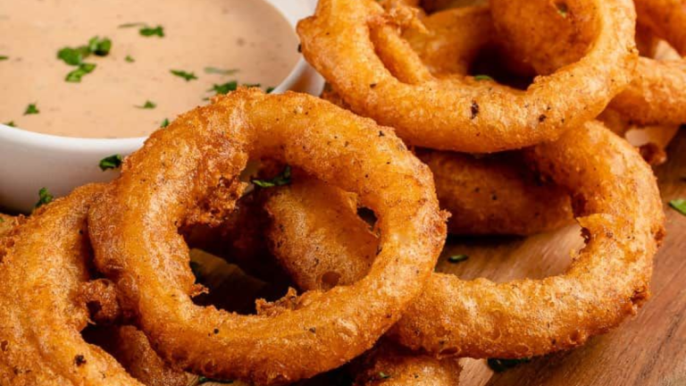 Calling All Onion Ring Fans: These Frozen Brands Will Satisfy Your Crispy, Golden Cravings