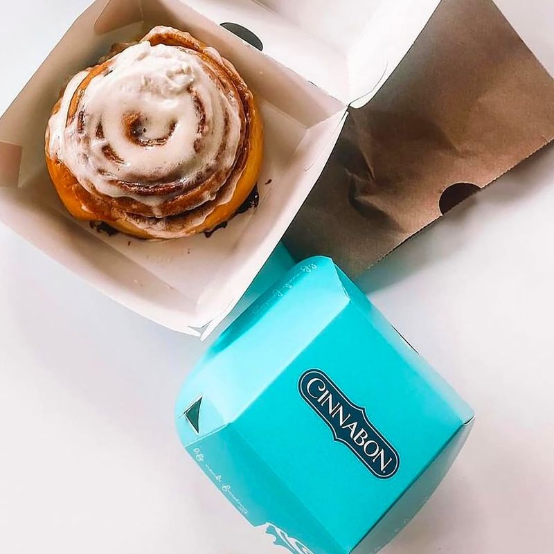 Cinnabon