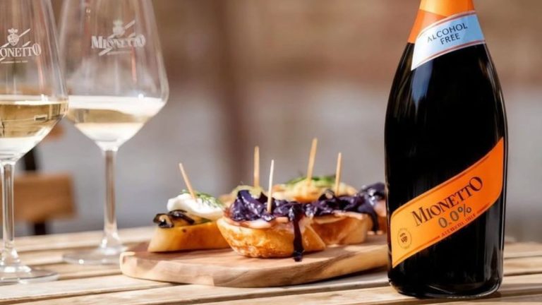 Discover the 15 Finest Alcohol-Free Wines Across America