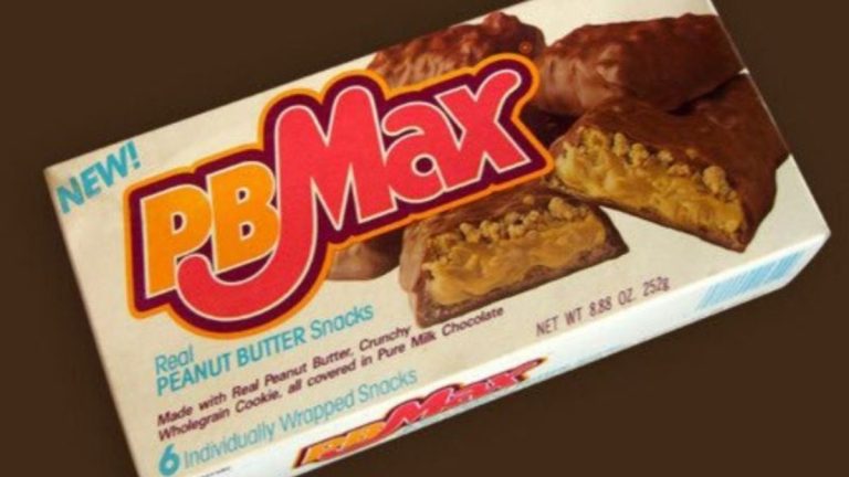 Tasting Nostalgia Through the Lost World of 20 Discontinued Cookies