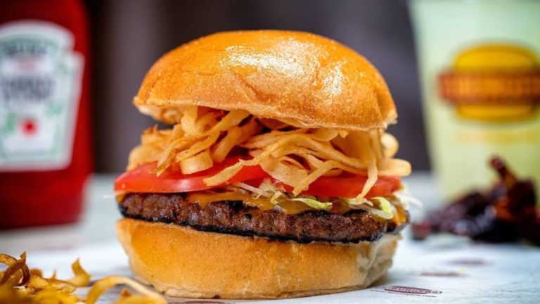 United Plates of America: The Most Delicious Meal in Every State