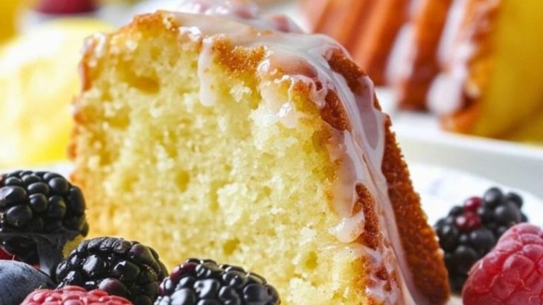 Why This Million Dollar Pound Cake is the Only Dessert You’ll Ever Need