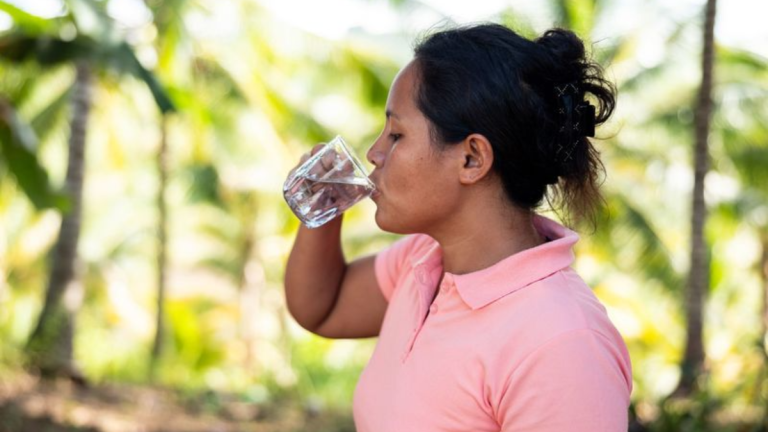10 Things That Happen to Your Body When You’re Not Drinking Enough Water