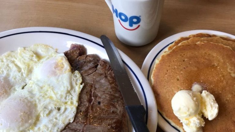 13 IHOP Dishes You Should Absolutely Avoid According to Regulars