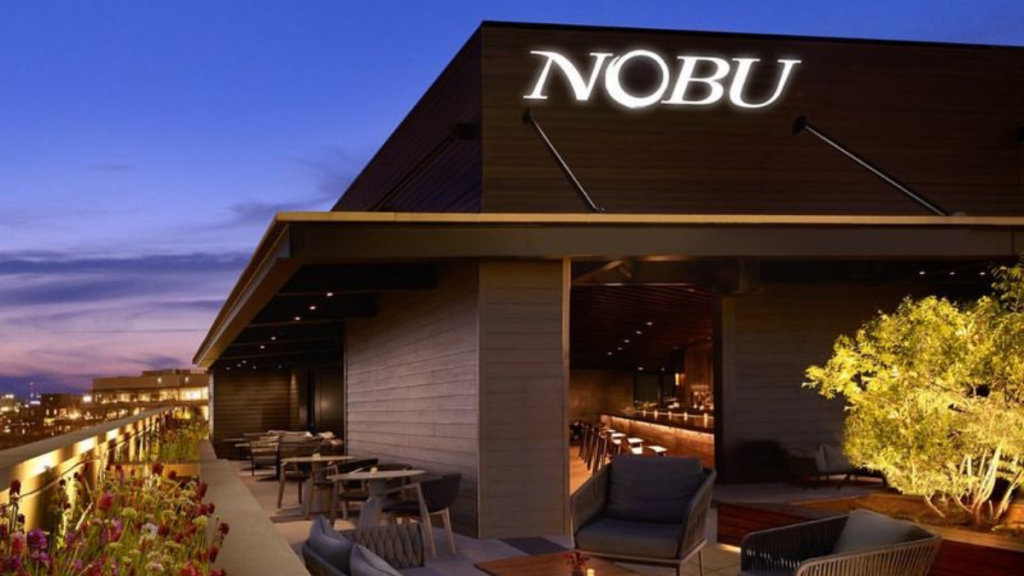 15 Big-Name Restaurants That Don’t Live Up to the Hype (And Better Alternatives!)