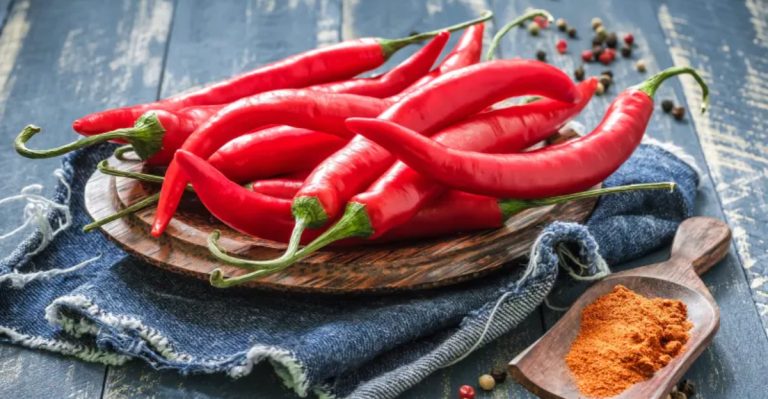 20 Natural Foods That Give Your Metabolism a Healthy Kick