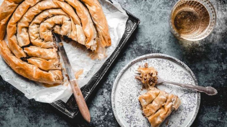 40 Mouthwatering Pies That Celebrate Global Culinary Traditions