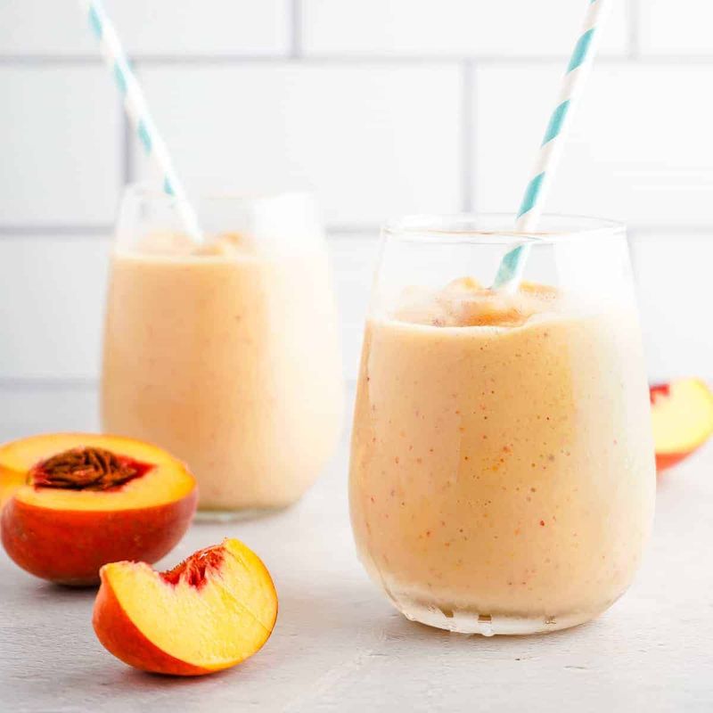 Banana Peach Smoothie