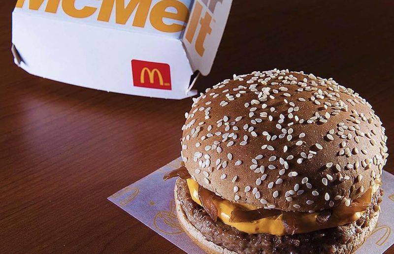 Cheddar McMelt, Brazil