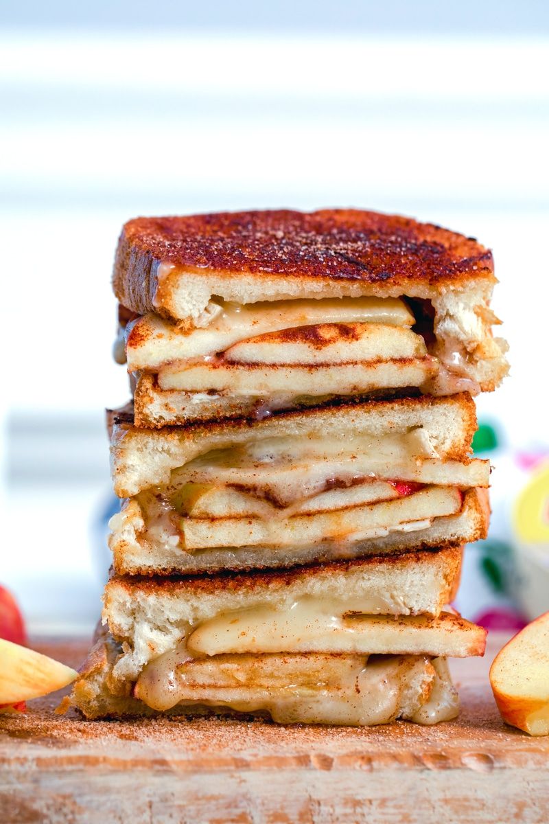 Cinnamon Apple Cheddar
