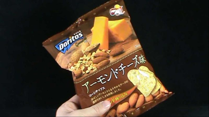 Doritos Almond Cheese
