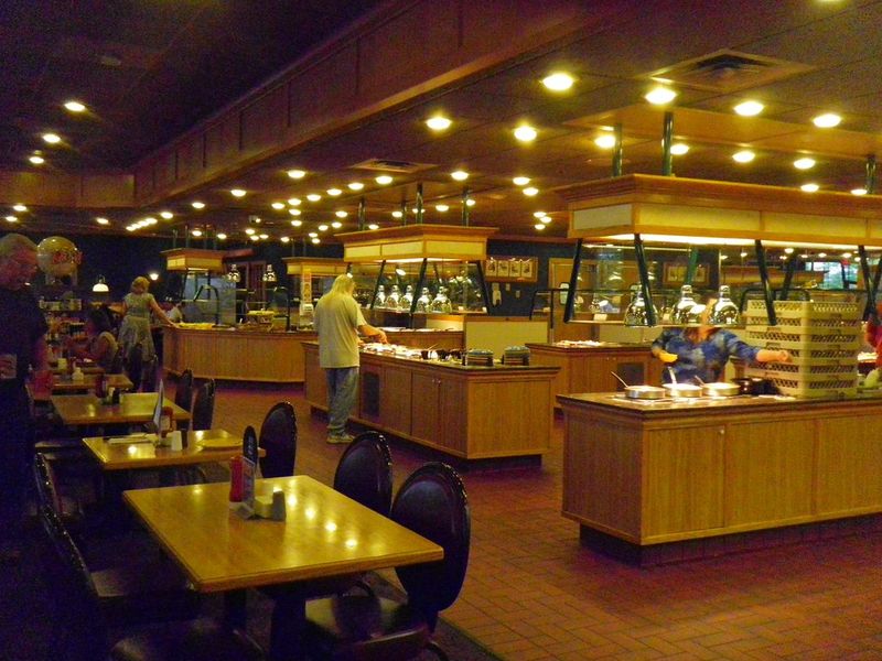 HomeTown/Old Country Buffet
