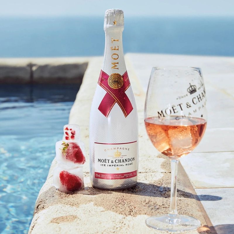 Moët & Chandon (1743, France)