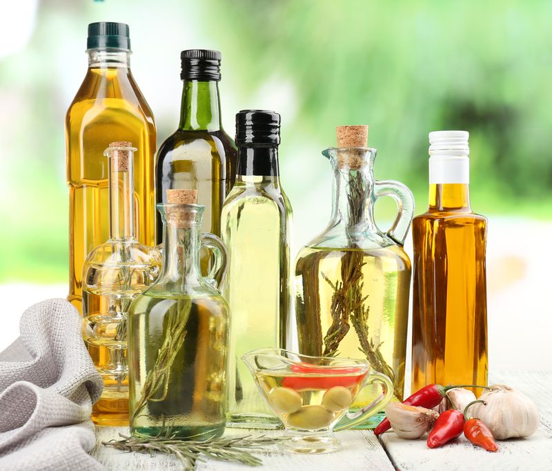 Refined vegetable oils