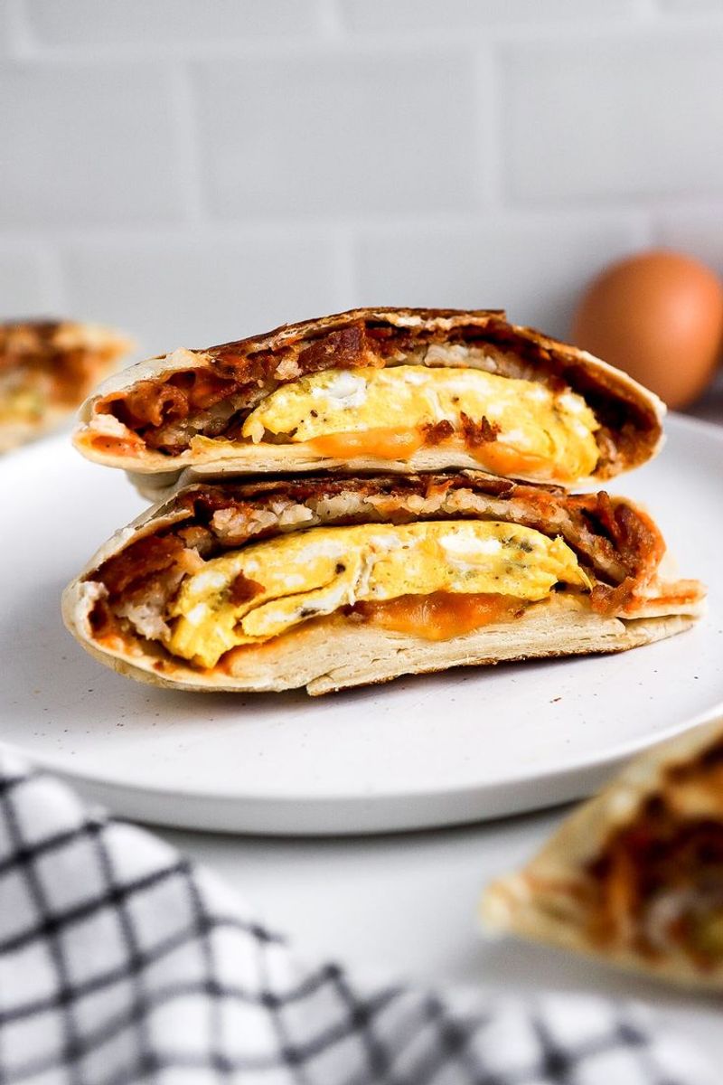 Taco Bell Breakfast Crunchwrap