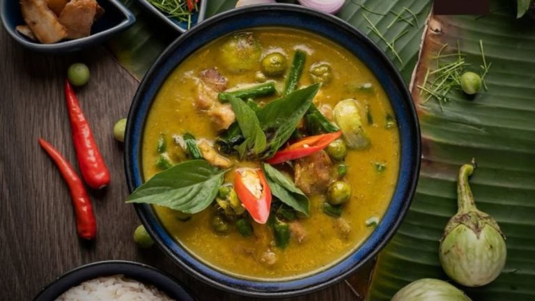 Taste of Thailand: 30 Culinary Gems to Ignite Your Palate