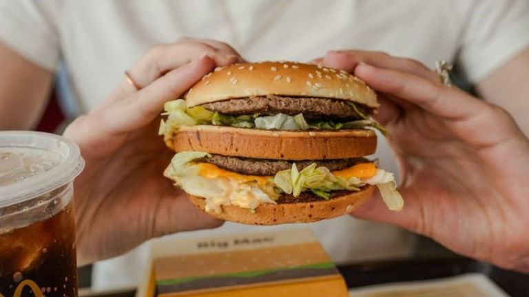 The Bite-Sized History Behind 50 Iconic Fast Food Items That Americans Love