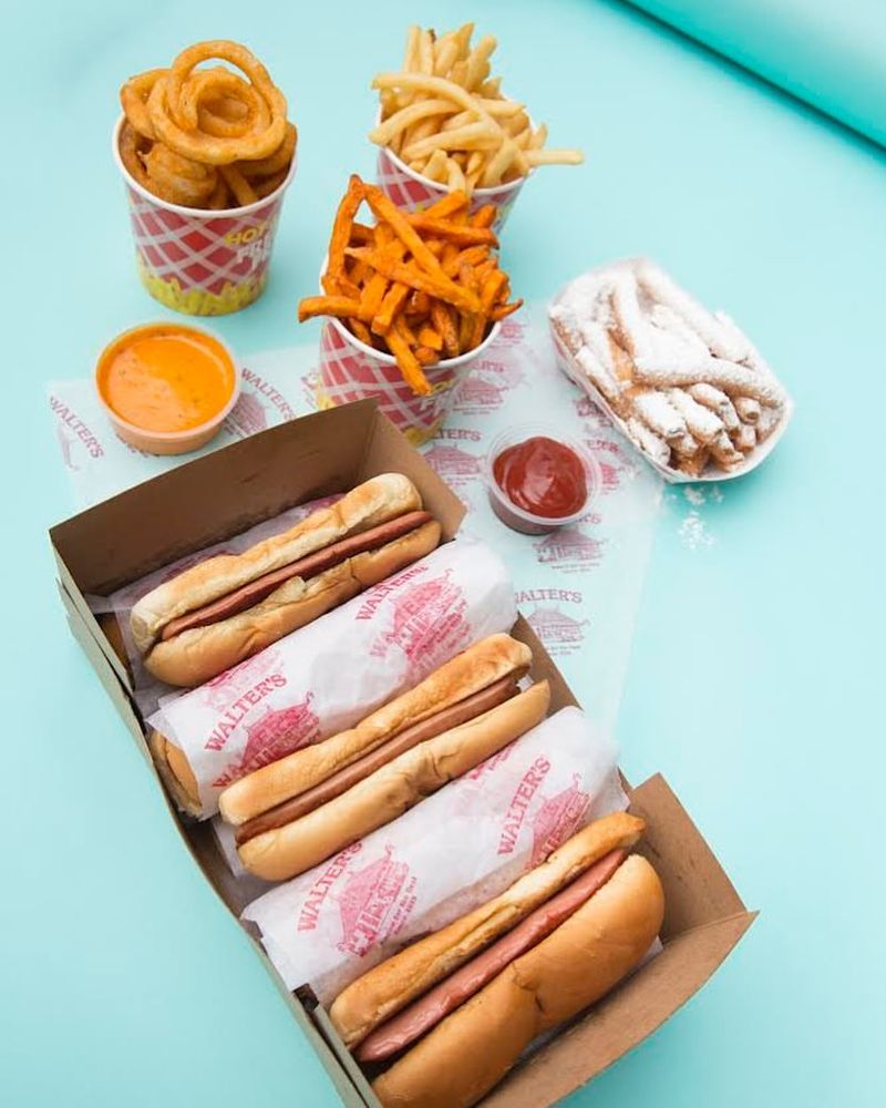 Walter’s Hot Dogs