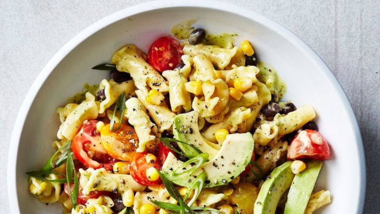 Zesty Southwest Pasta Salad: A Flavor-Packed Fiesta in a Bowl!