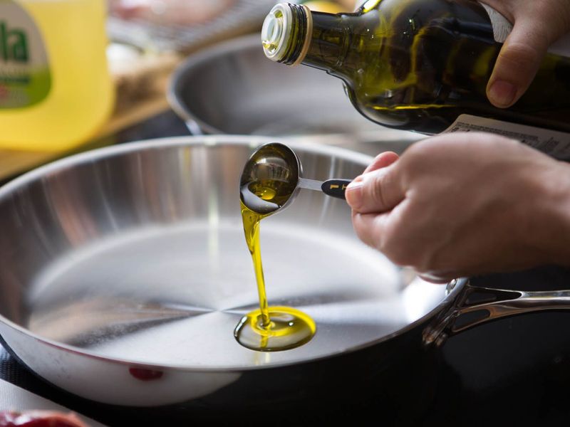 Using Too Much or Too Little Oil