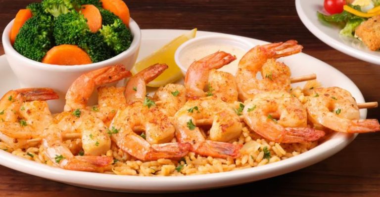 The 14 Unhealthiest Texas Roadhouse Meals You Should Pass On