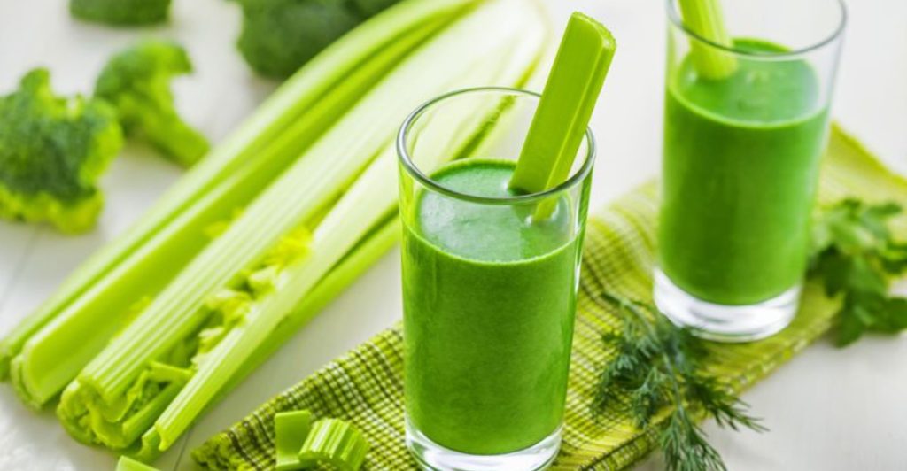 Top 18 Foods That Help Reduce Wrinkles and Promote Younger Skin
