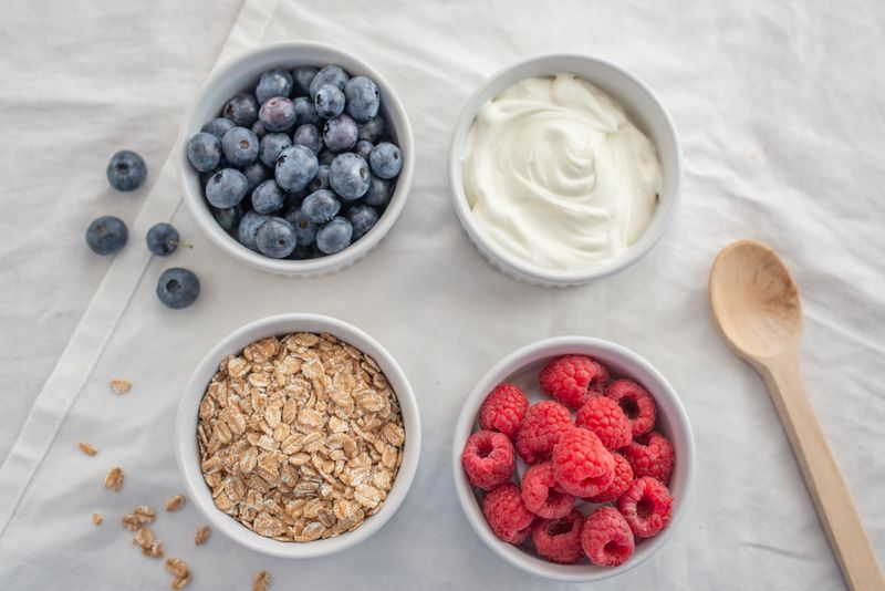 Yogurt (with live cultures)