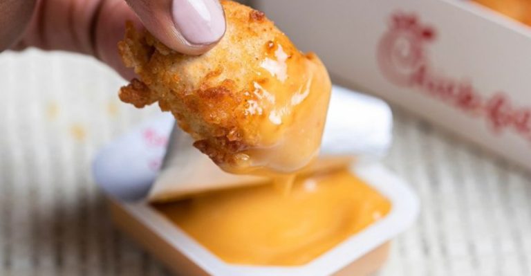 10 Iconic Fast Food Sauces and the Surprising Stories Behind Them