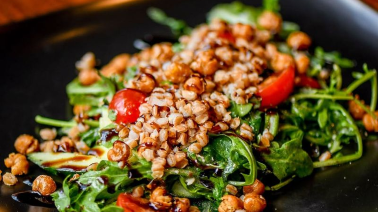 10 Nutritionist-Approved Whole Grains You Need in Your Pantry