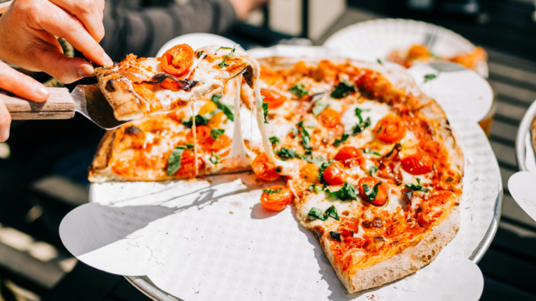 15 Ordering Mistakes Everyone’s Making at the Pizzeria (Yes, Even You)
