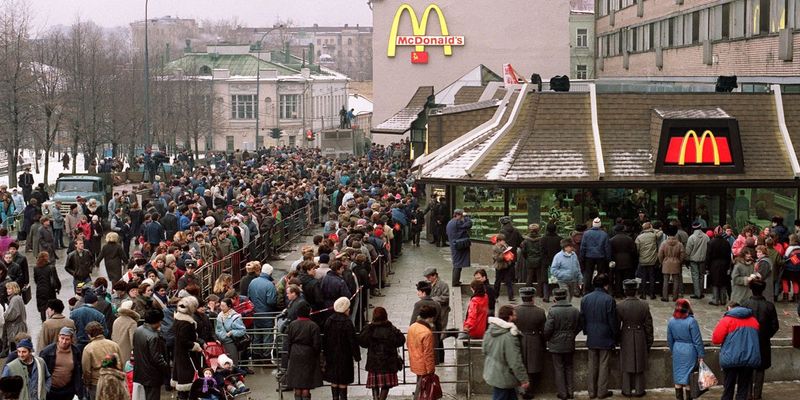 1990: Opening in the Soviet Union