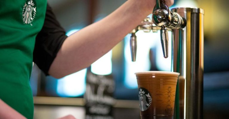 5 Overrated Starbucks Coffees (And 5 That Deserve the Hype)
