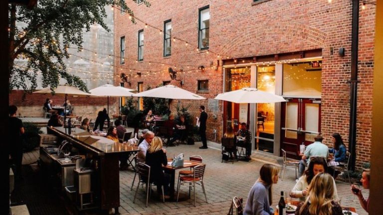 50 Old-School Italian Restaurants in America That’ll Take You Straight to Nonna’s Kitchen