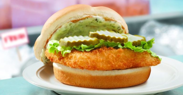 7 Fast Food Chains That Actually Use Real Whole Fish (Yes, Really)