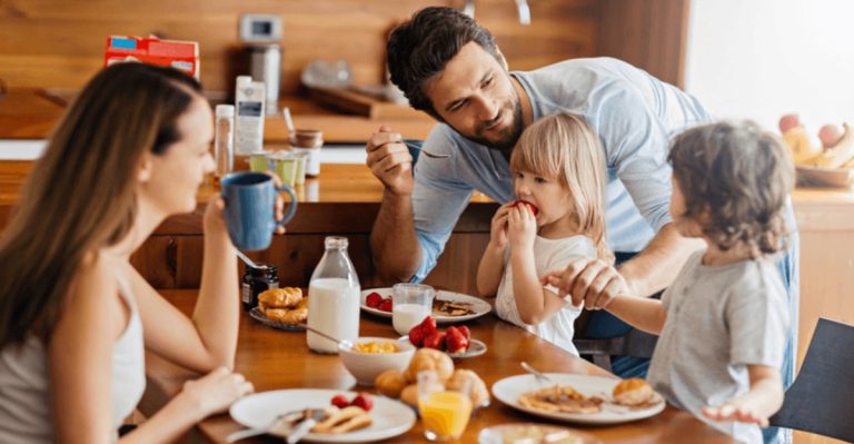 8 Common Breakfast Mistakes & 8 Morning Foods That Fuel Your Day