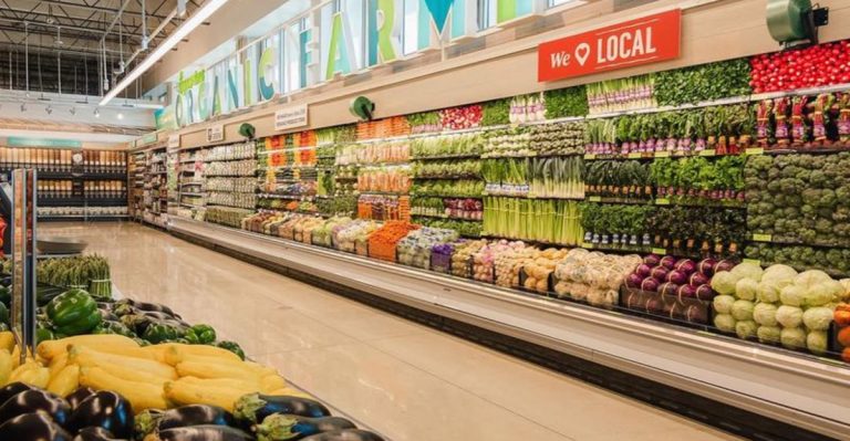 Stop Buying Produce at These 9 Grocery Stores (And Try These Instead)