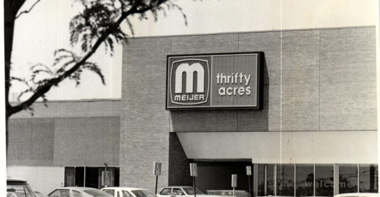 A Brief History of America’s Oldest Grocery Store Chains