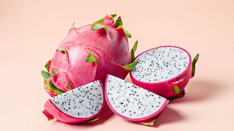 Pitaya (Dragon Fruit)