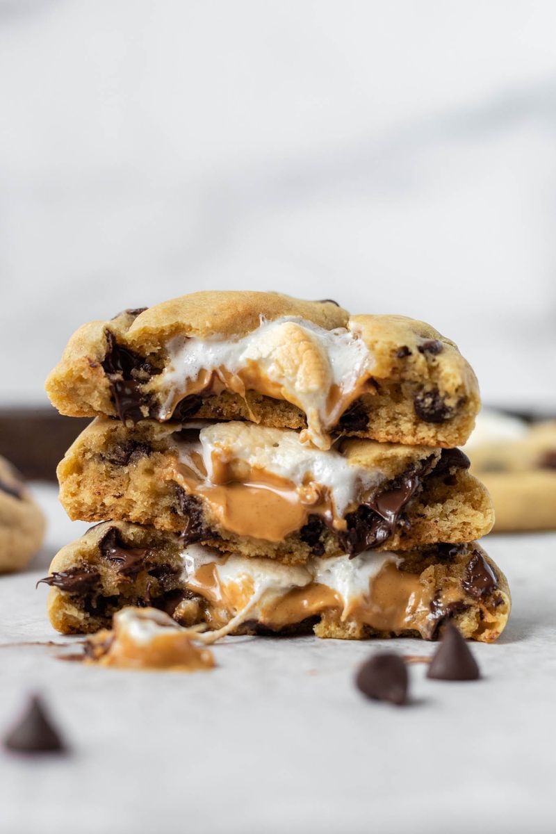 Stuffed Chocolate Chip Cookies