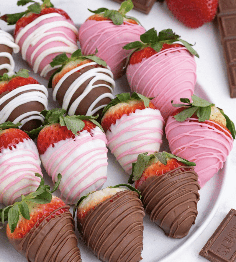 BEGINNER: Chocolate-Dipped Strawberries