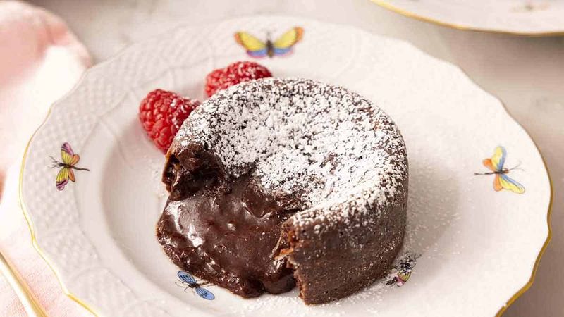 Bake: Molten Chocolate Cakes