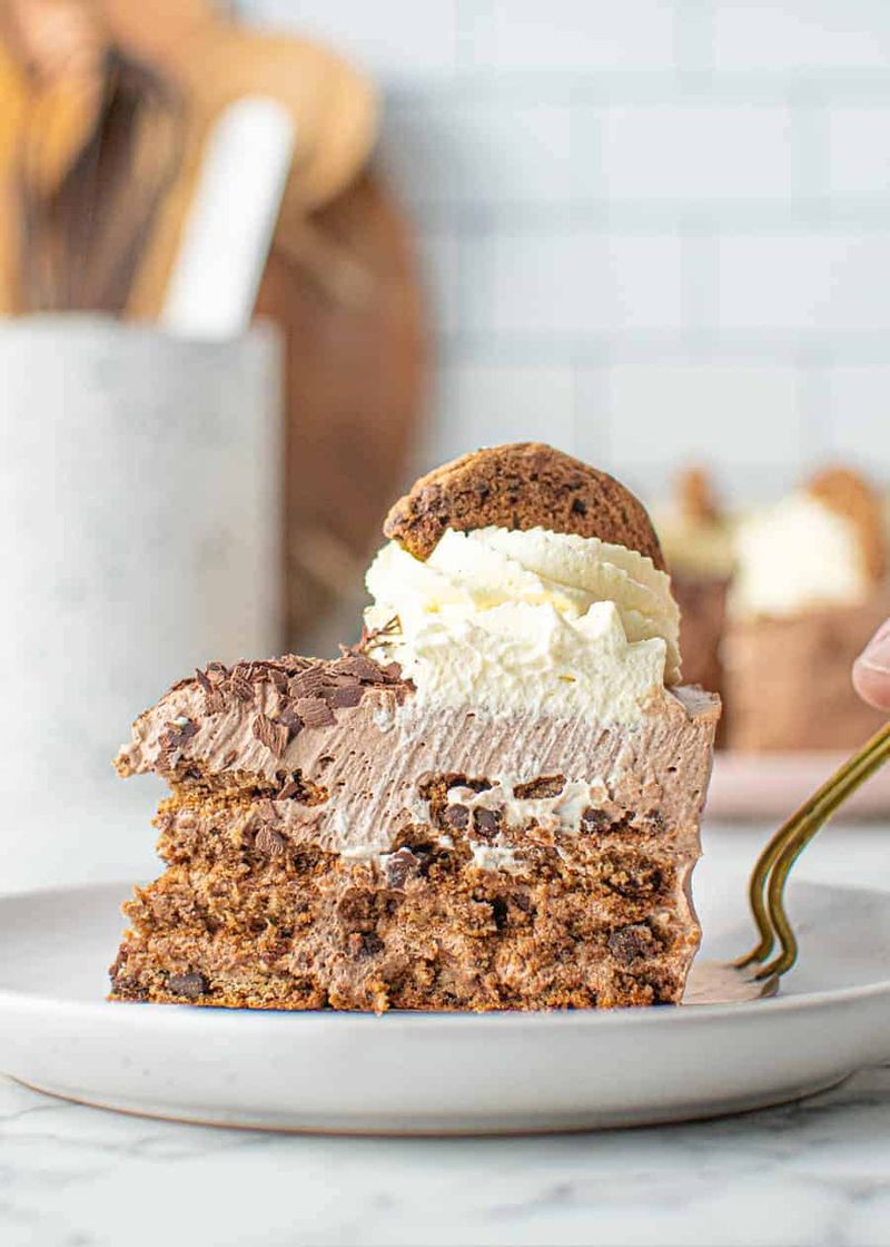 Mocha Cream Cake