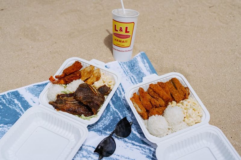 L&L Hawaiian Barbecue